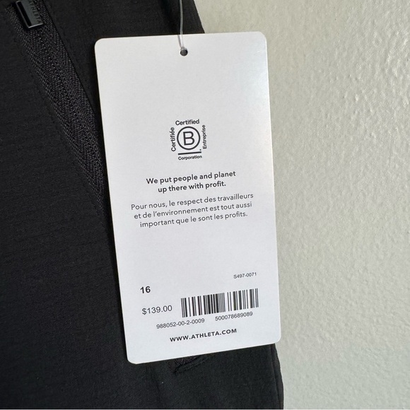 Athleta Trekkie Convertible Hike Pants Shorts Black Stretch Semi Fitted Size 16 - Picture 11 of 12
